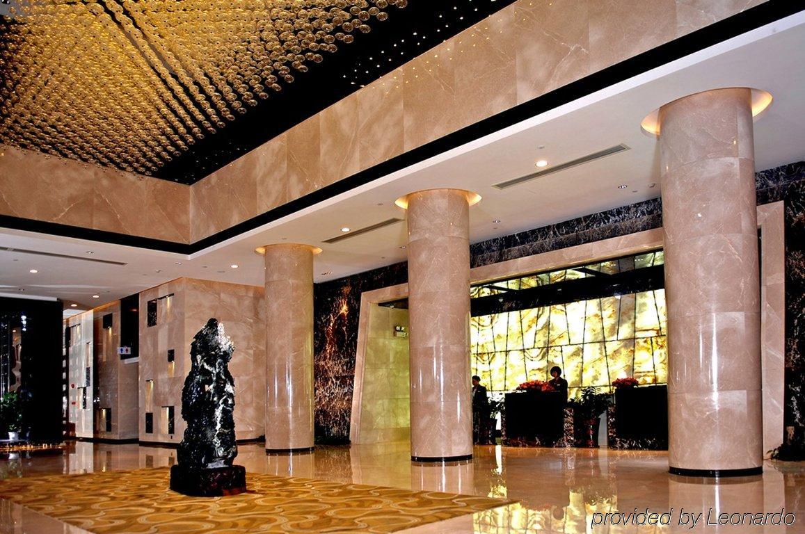 Haoyin Gloria Plaza Hotel Guangzhou Bagian luar foto