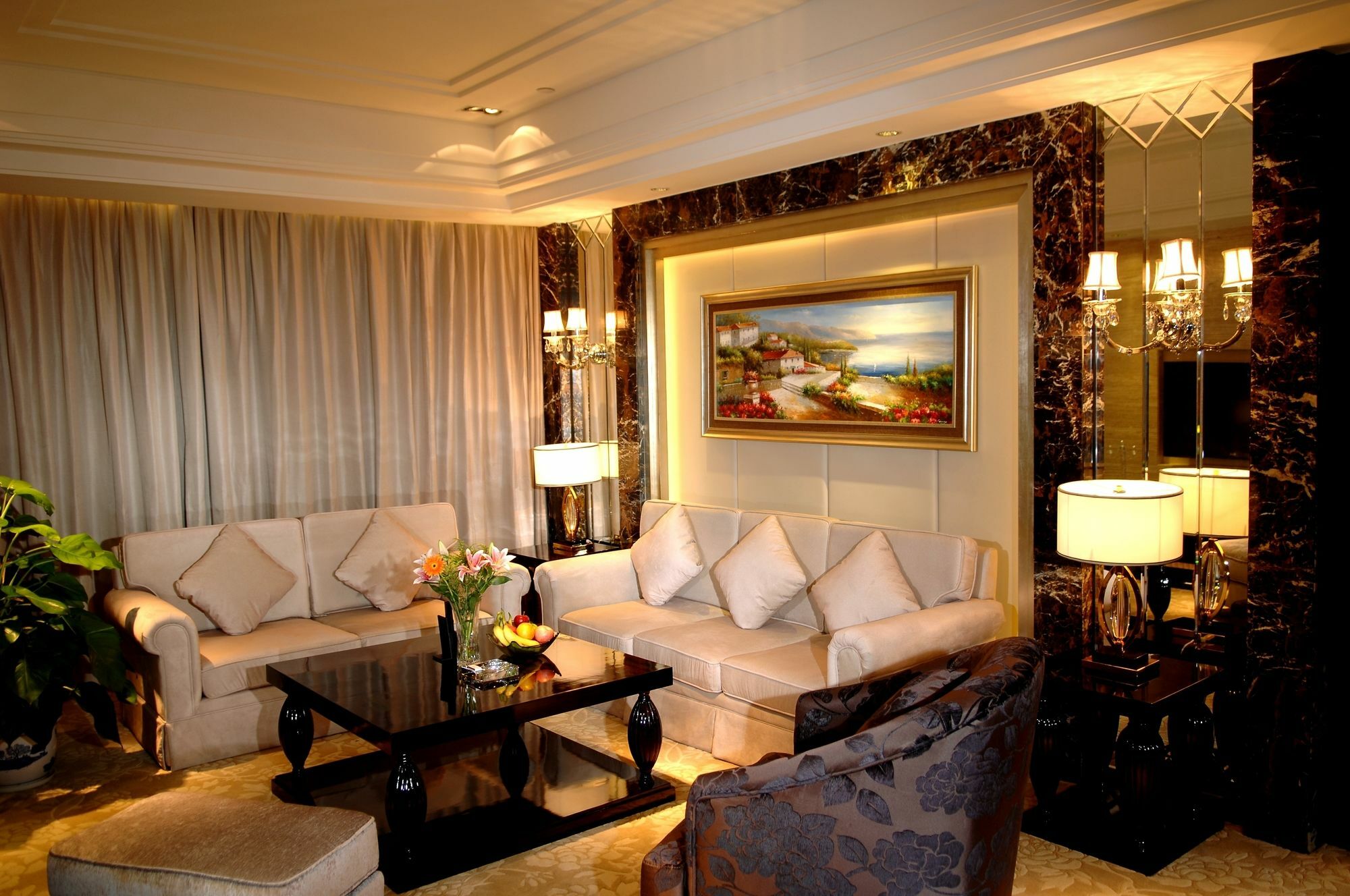 Haoyin Gloria Plaza Hotel Guangzhou Bagian luar foto